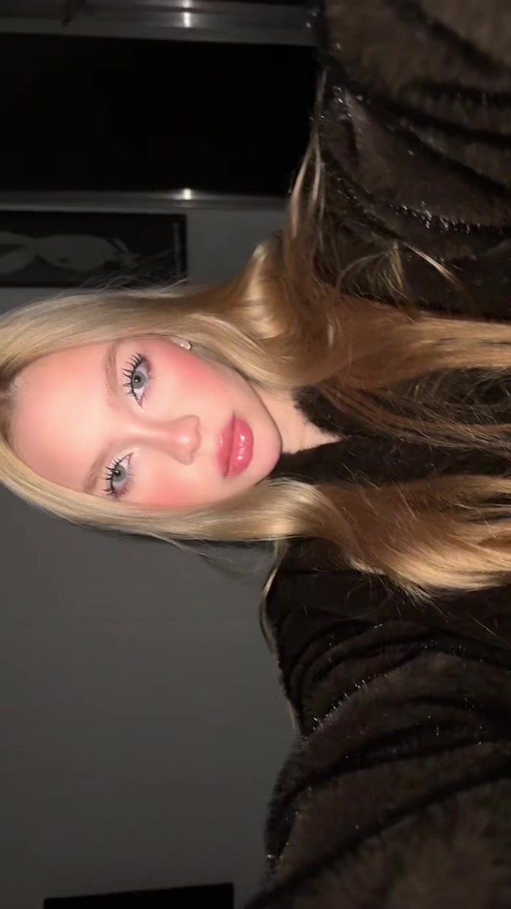 @Kristina🪽