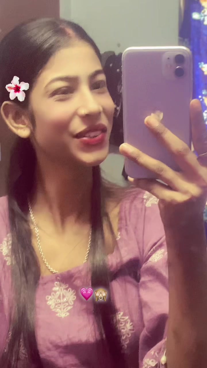 @_Miss_Swarnakar_๐ฆ