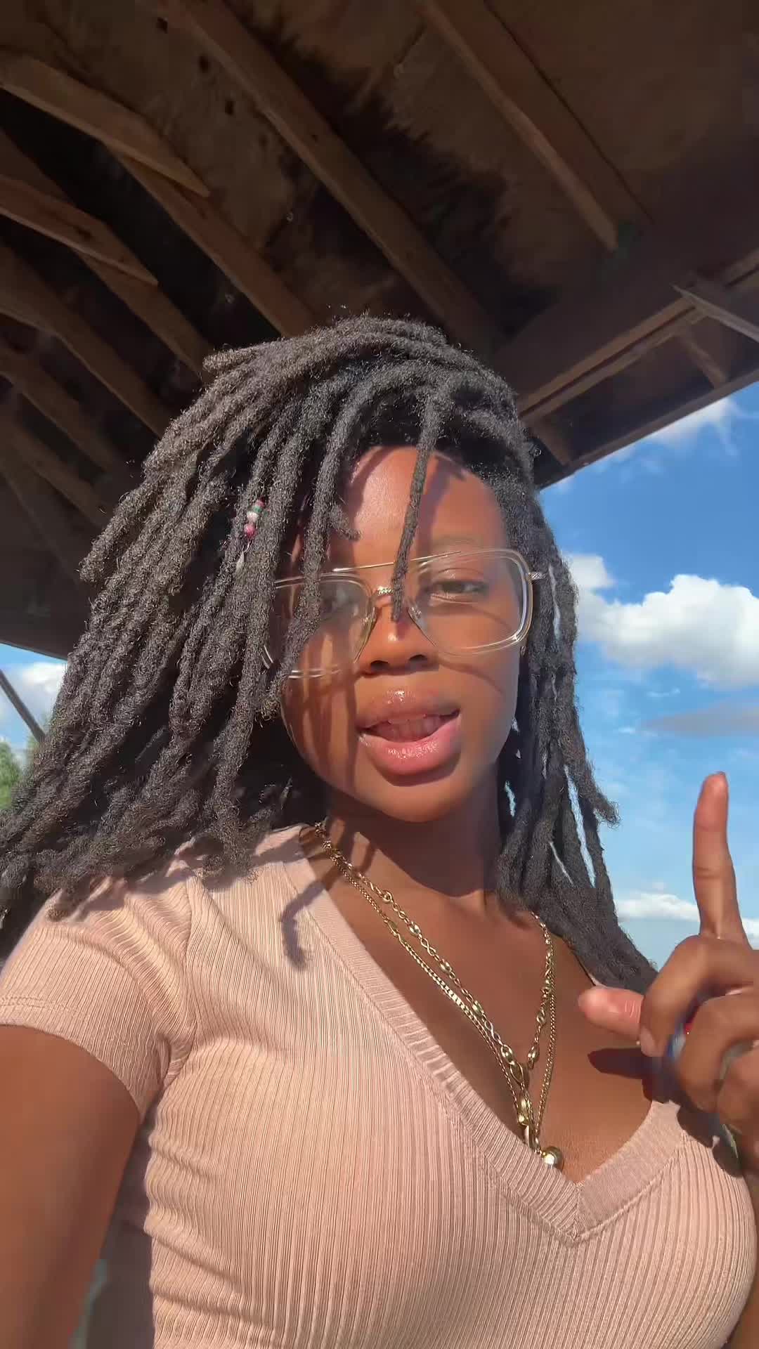 @☮️