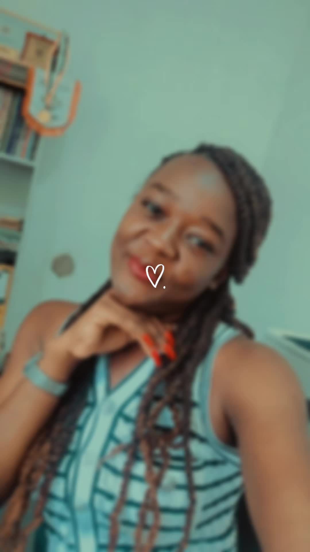 @Moon ✨🇨🇮