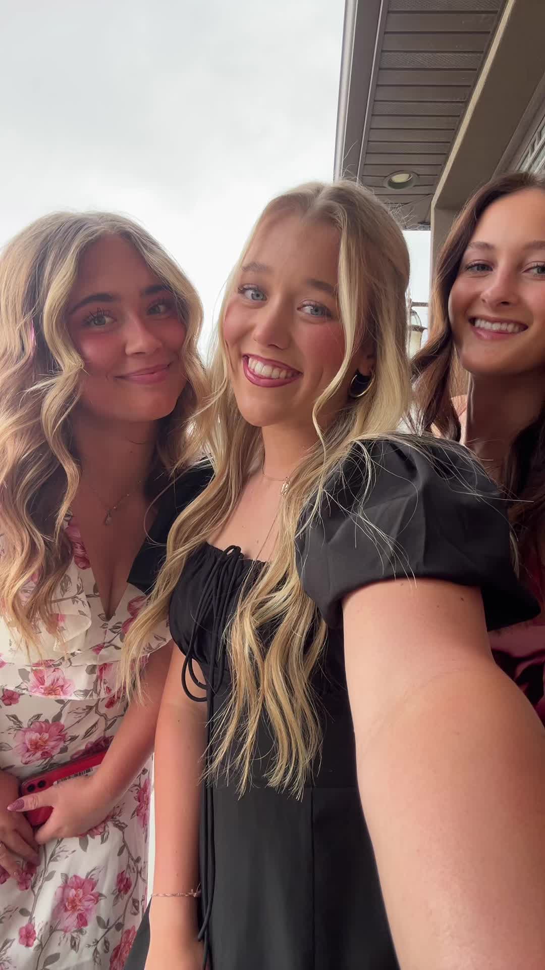 @Whitnee_vest