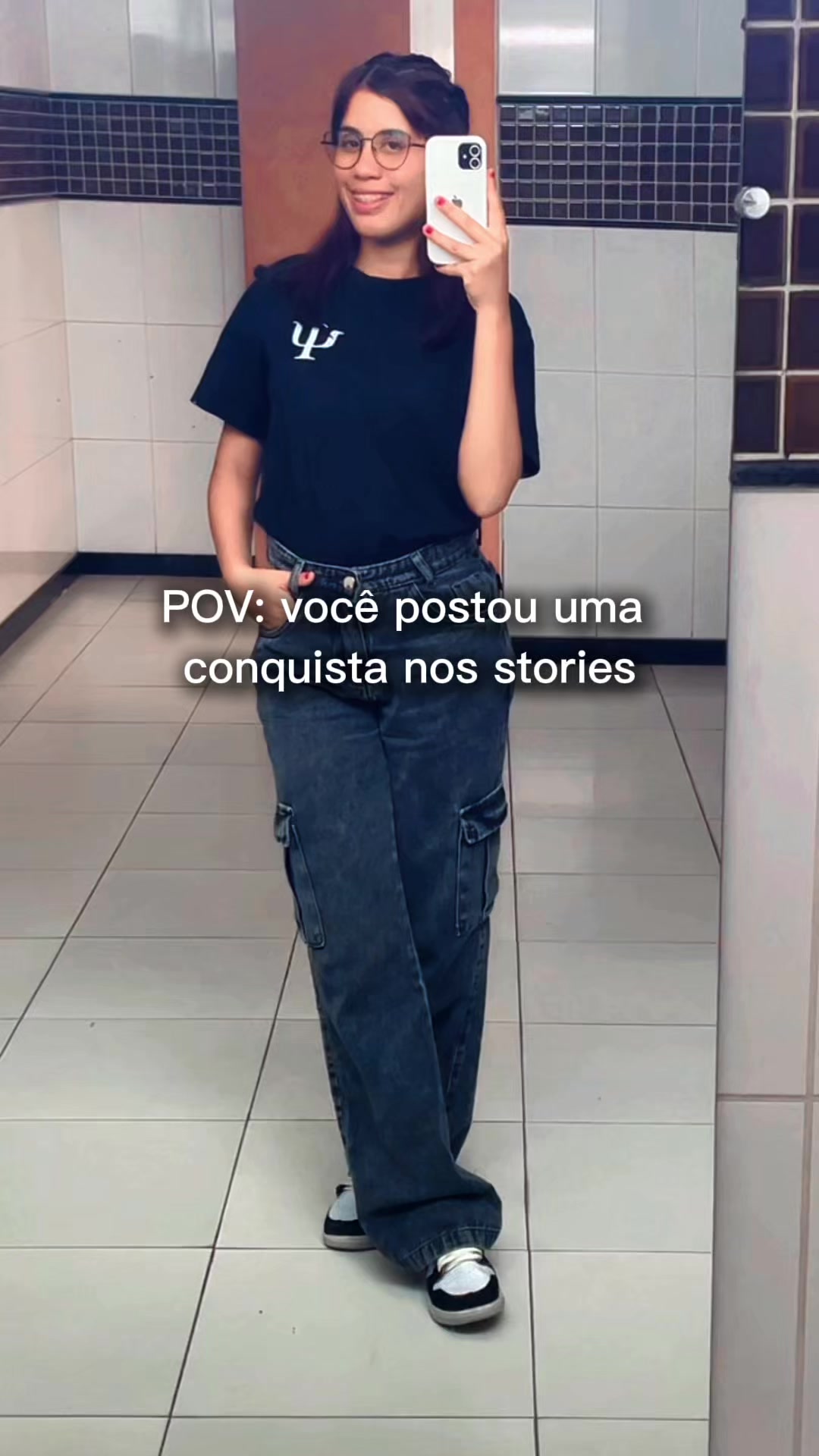 @Maria Mirella