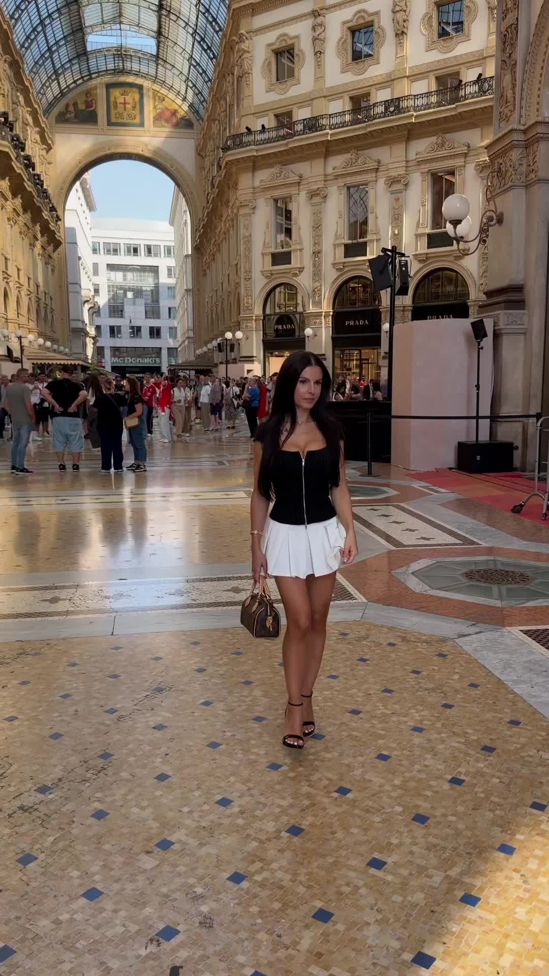 @elenamaraga