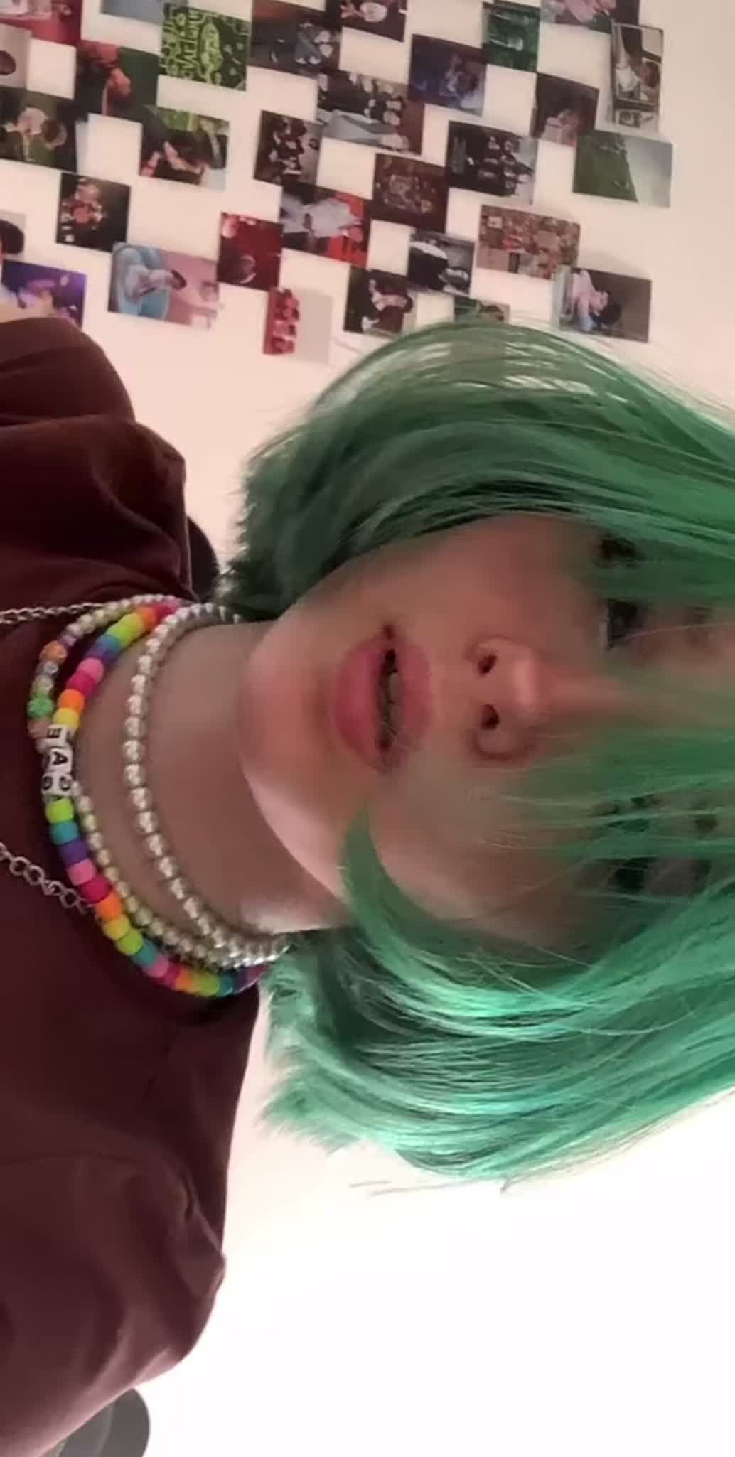@꩜