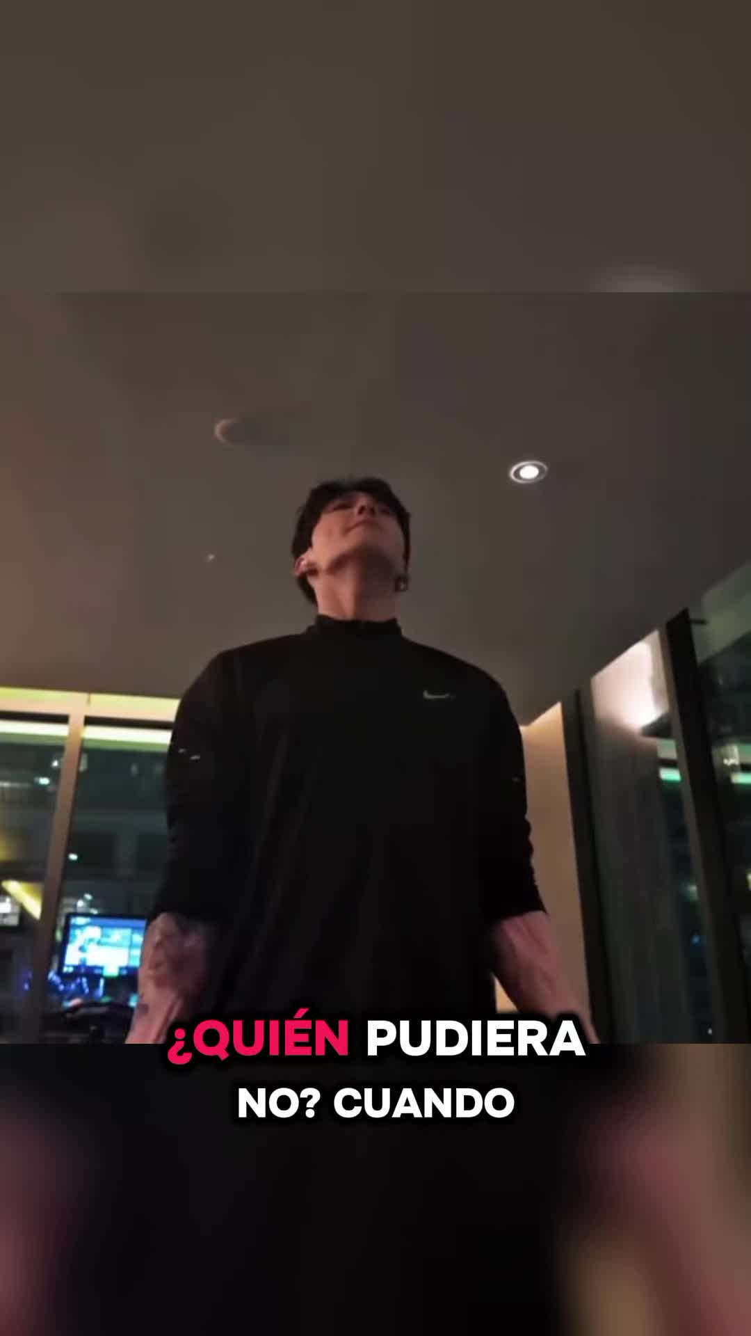 @𝑮𝒐𝒍𝒅𝒆𝒏 𝑱𝒌 ☆