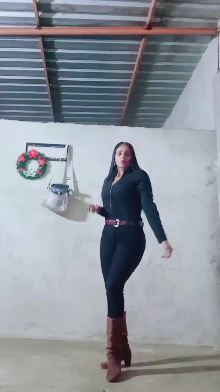 @María Castro ๐๐๐๐