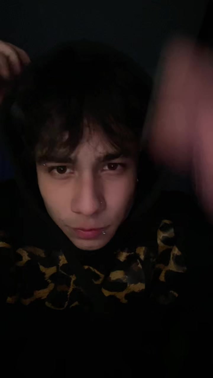 @Andresito🧃