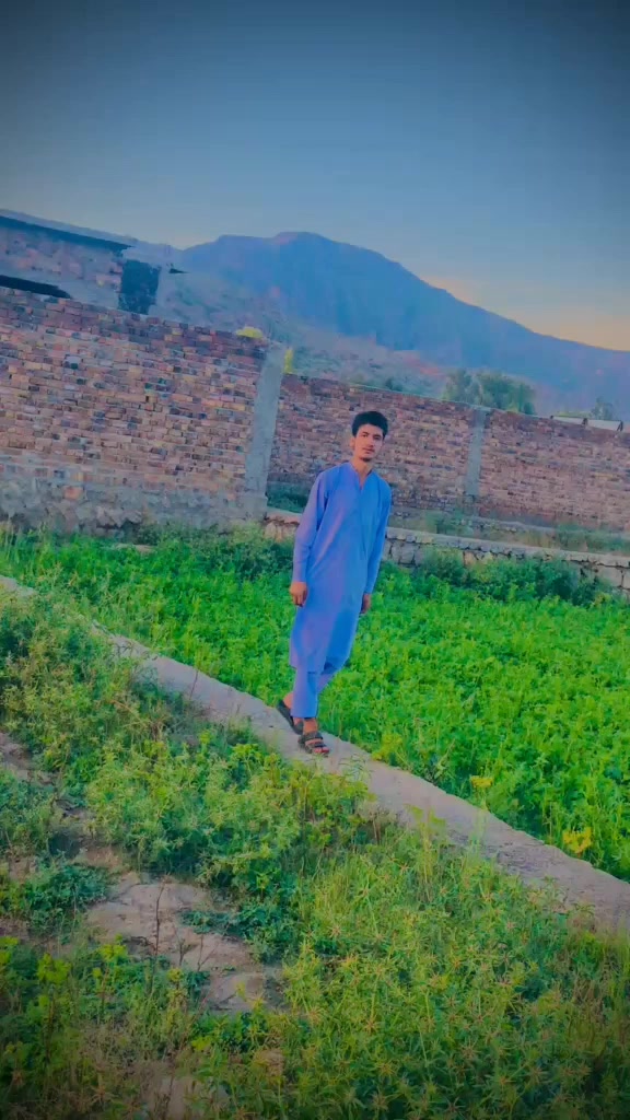 @پیر صاحب 🥷🏾