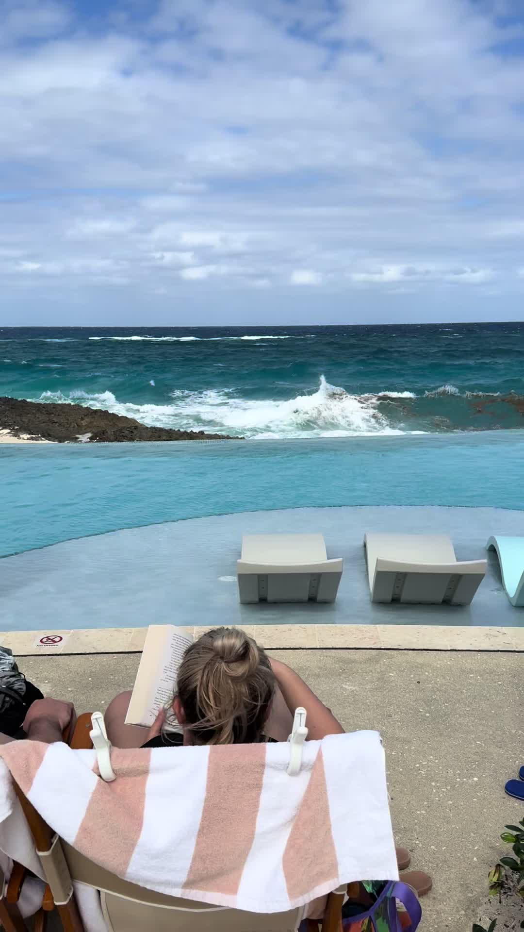 @CarolynsCruising