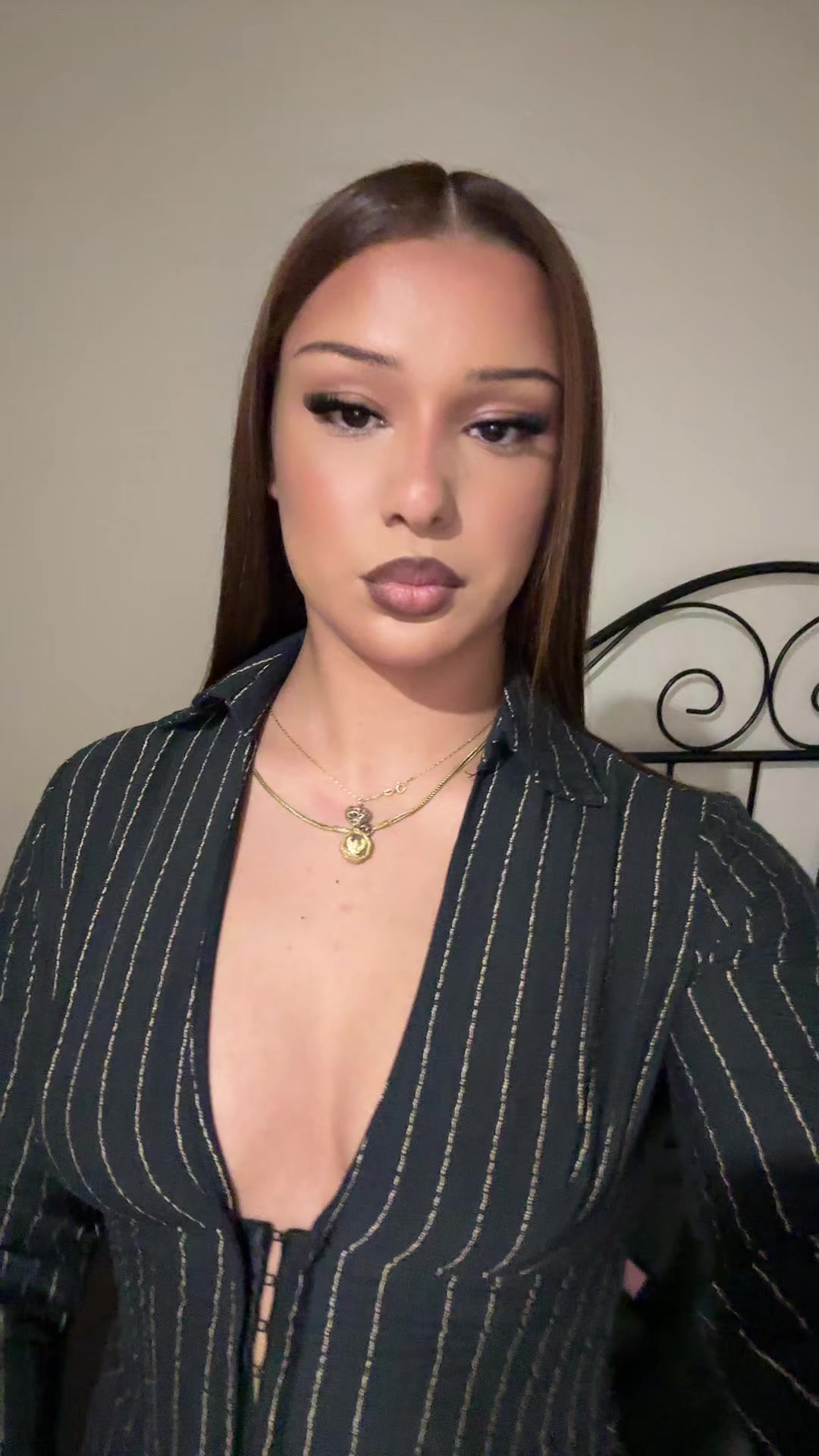 @Maybe_.alexaa