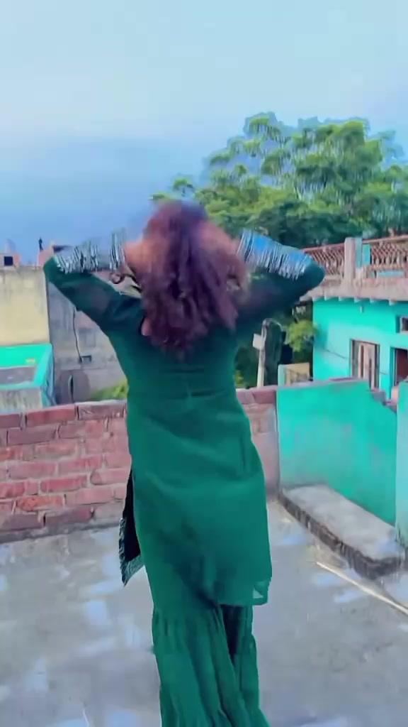 @ভালো বাসার খেতায় আগুন