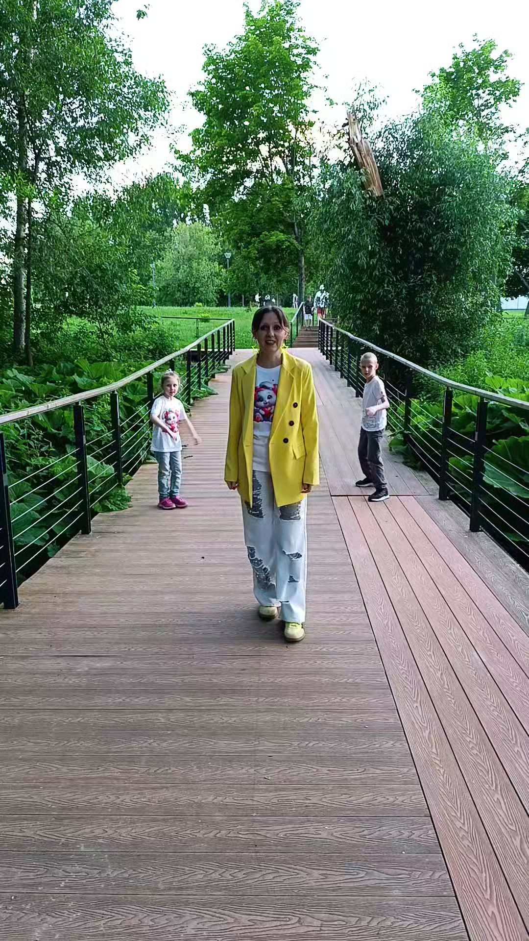 @user222130864099