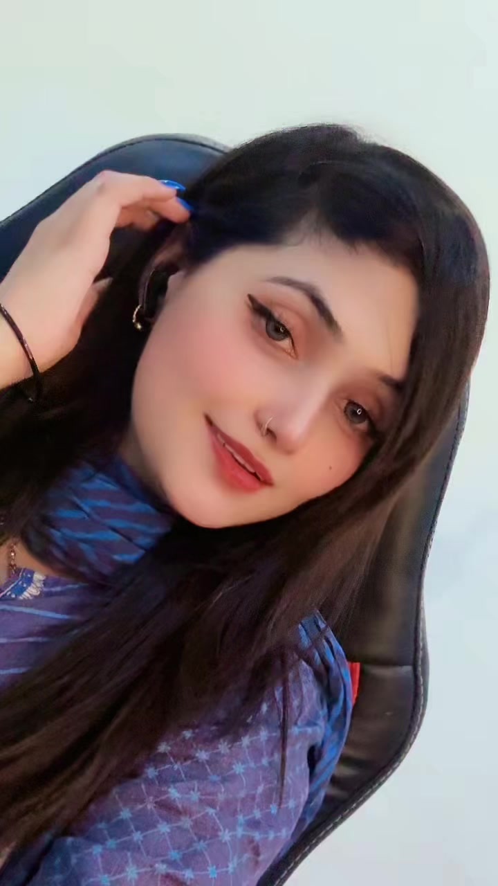 @Charming Queen 👸