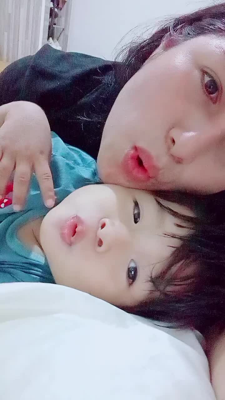 @Yudith 🥰👩❤️👩😍👶🏻👸🏻