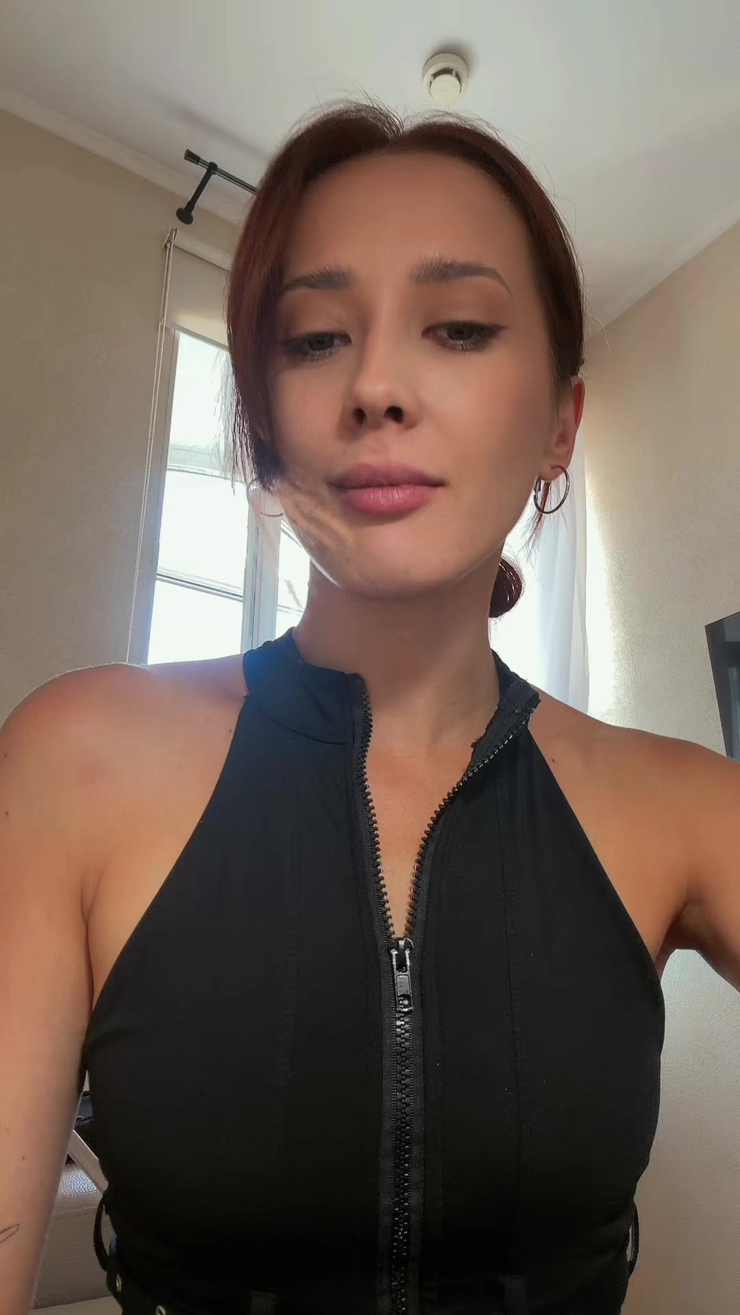 @_LINA_LI_10