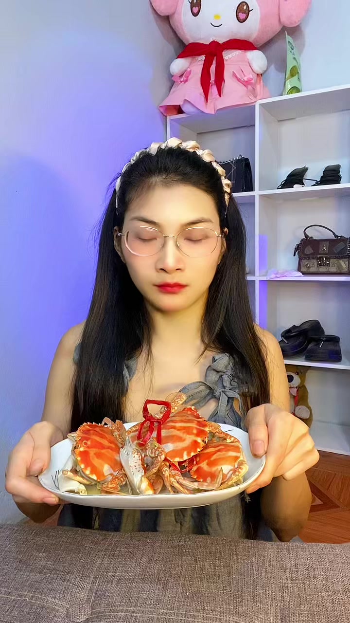 @tôm hít