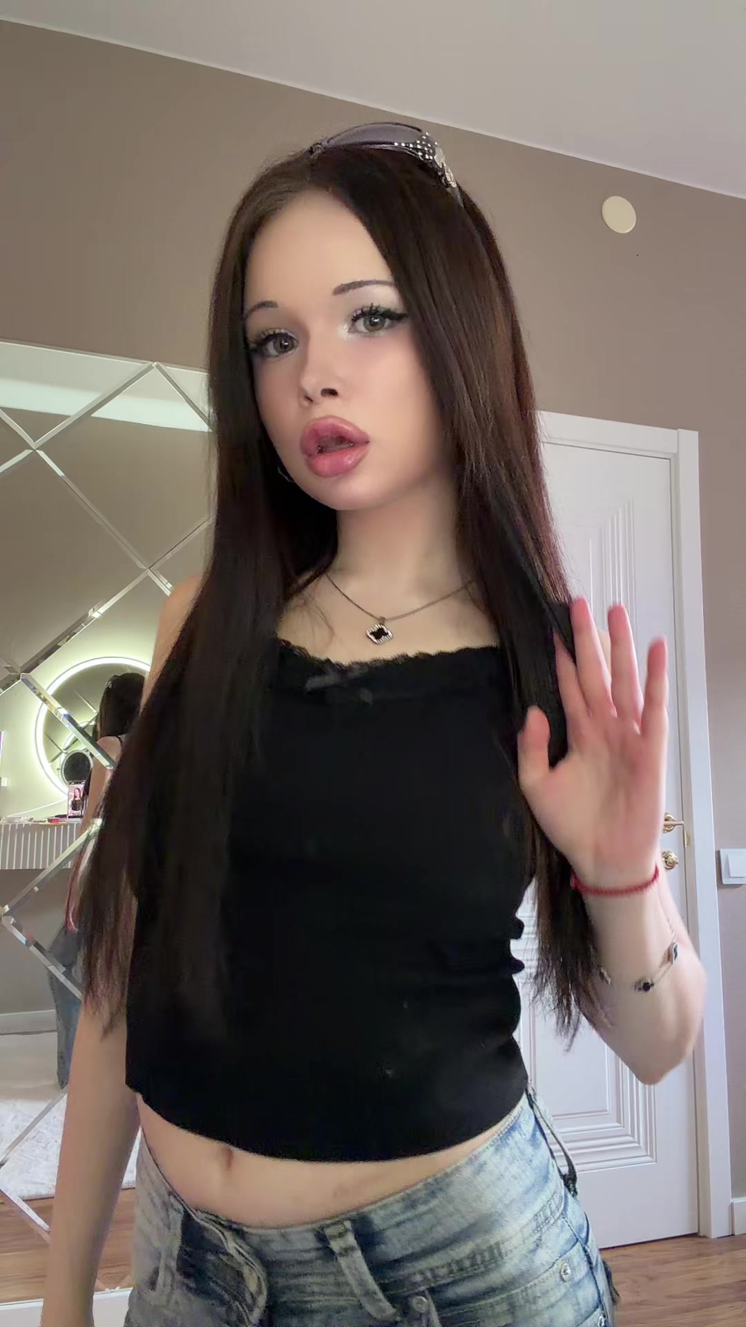 @тгк:вишенка🎀🐇