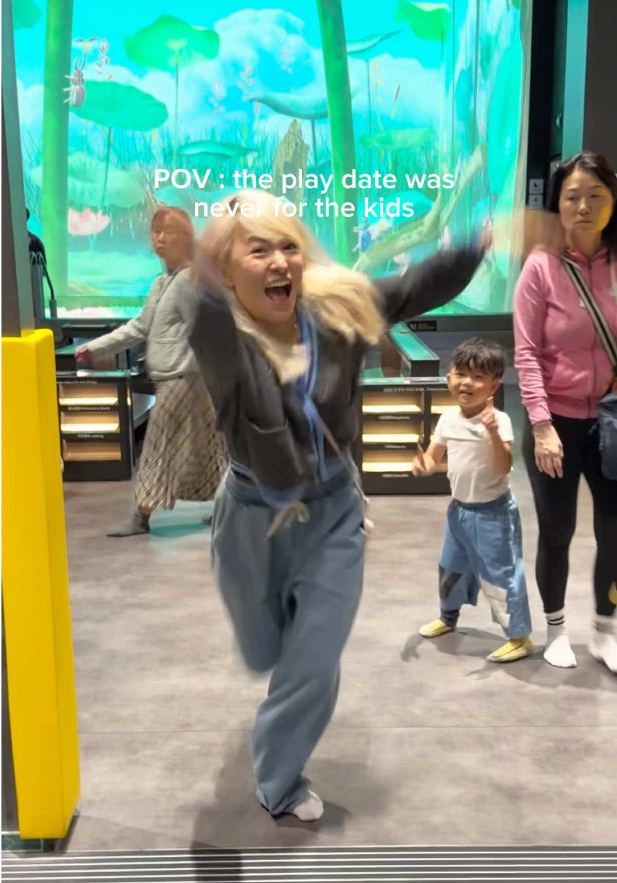 @Debbwie