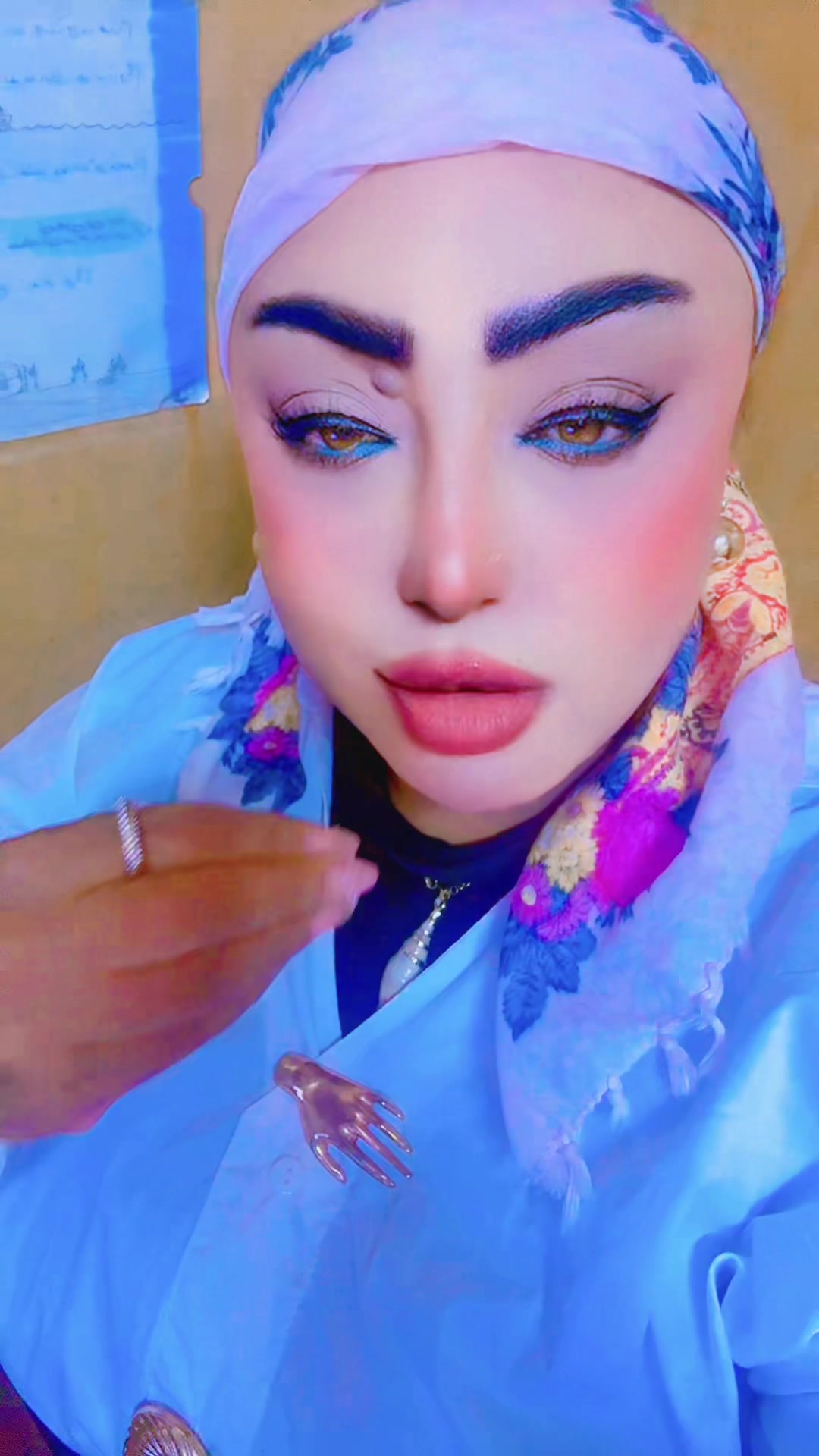 @Hemmat ๐ฆ๐ซฐ๐ฅฐDIVAโบ๏ธ๐งก๐