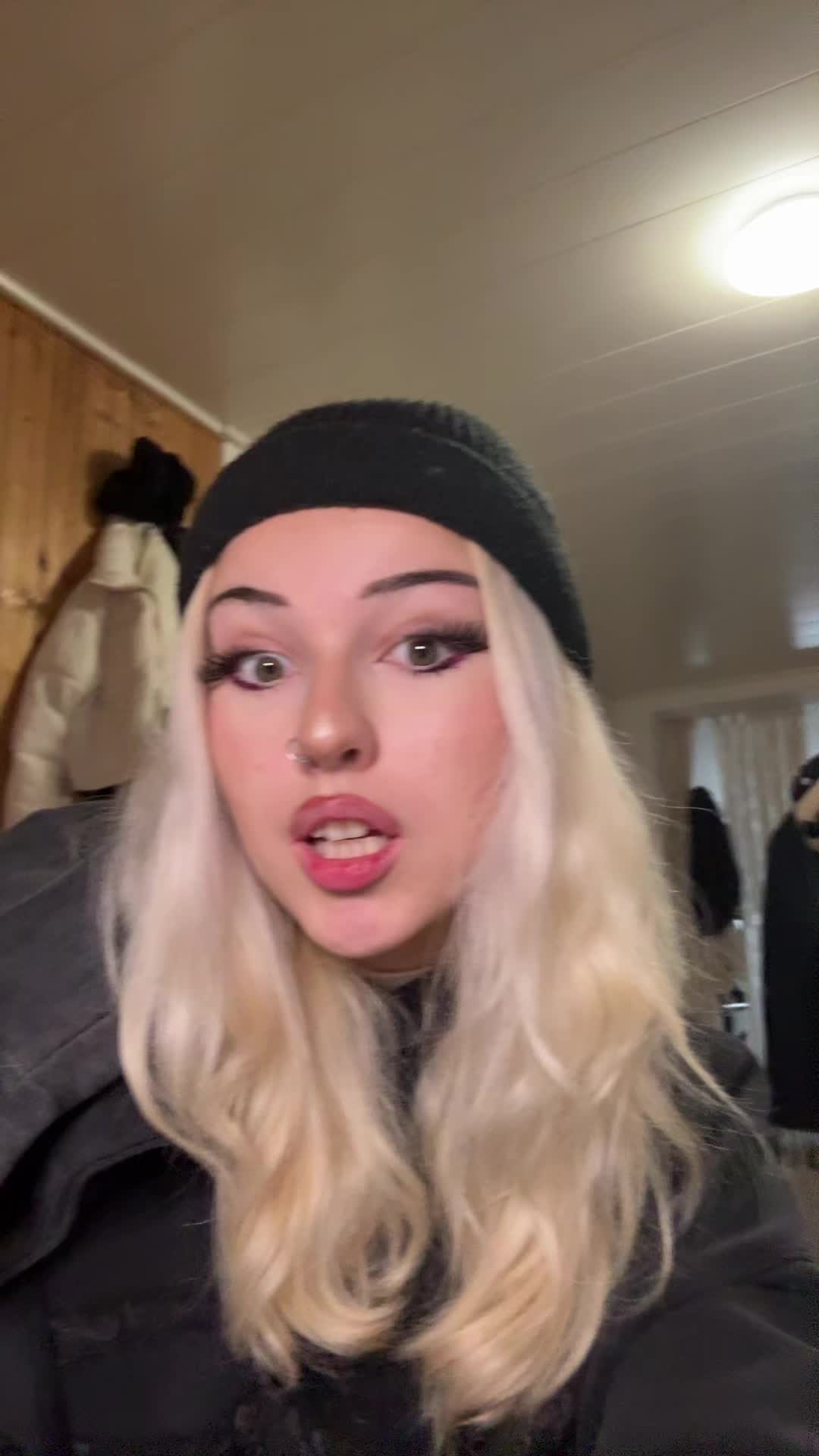 @xannybaby
