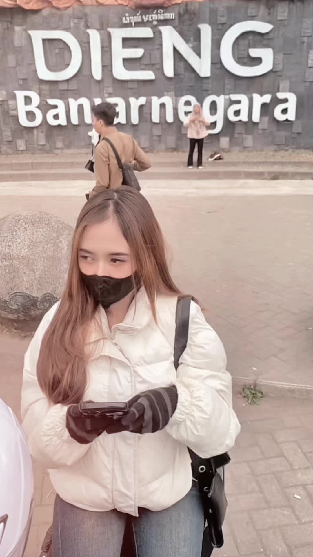 @Riyolllll