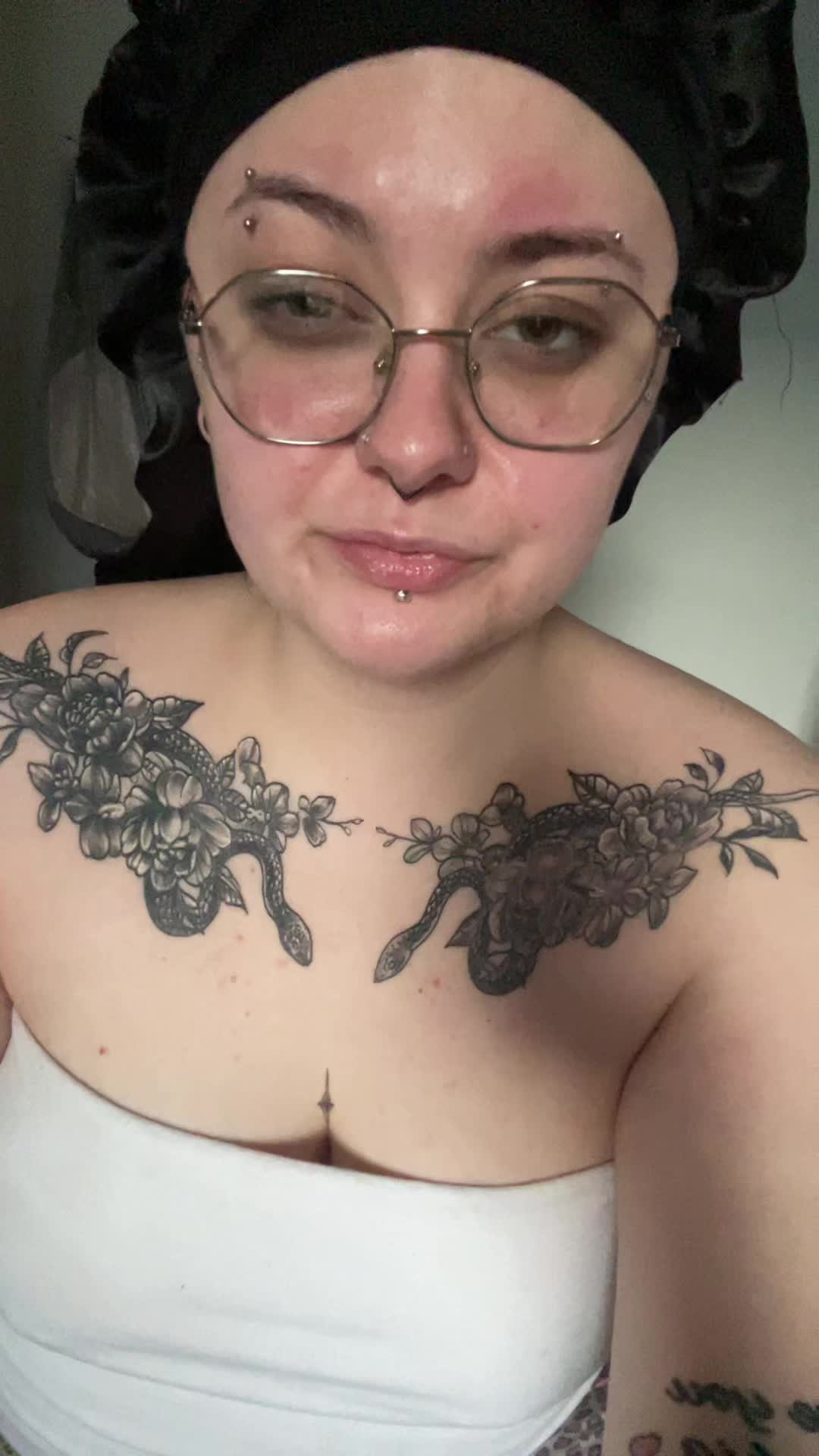 @kaitlynn