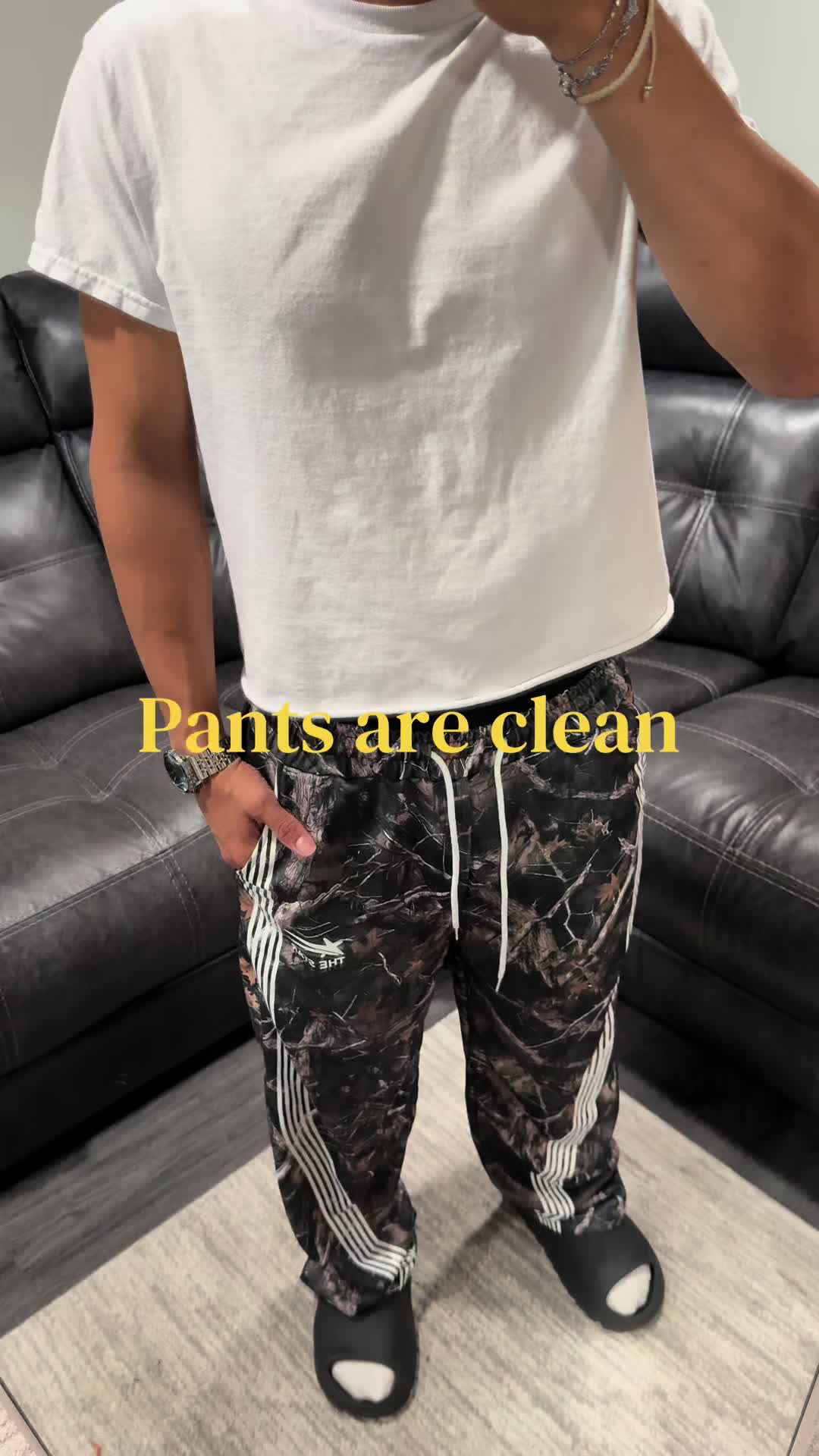 @⛦