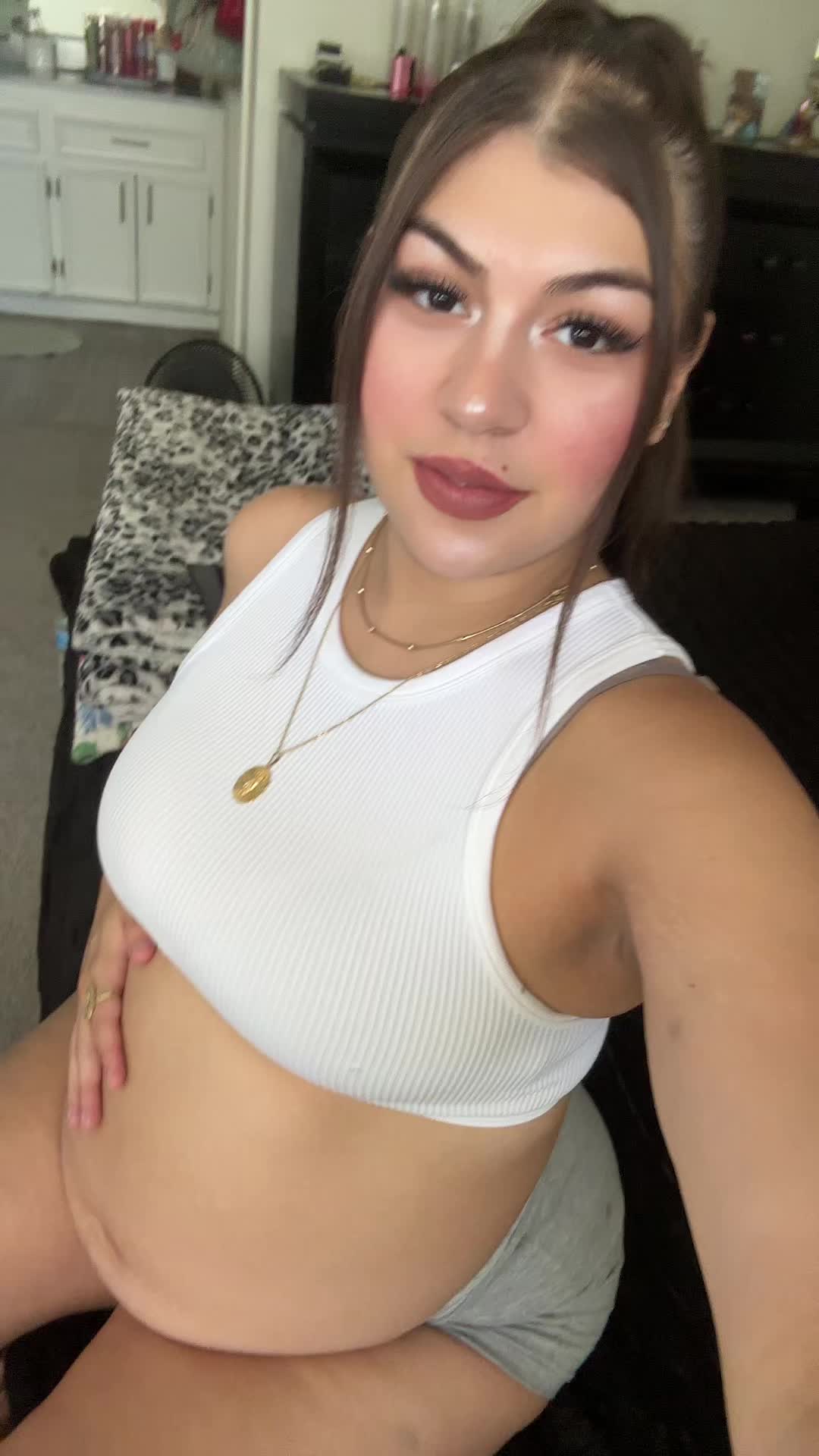 @𝓂𝒾𝓈𝓈 𝓅𝓇𝑒𝓉𝓉𝓎𝒩 🍒