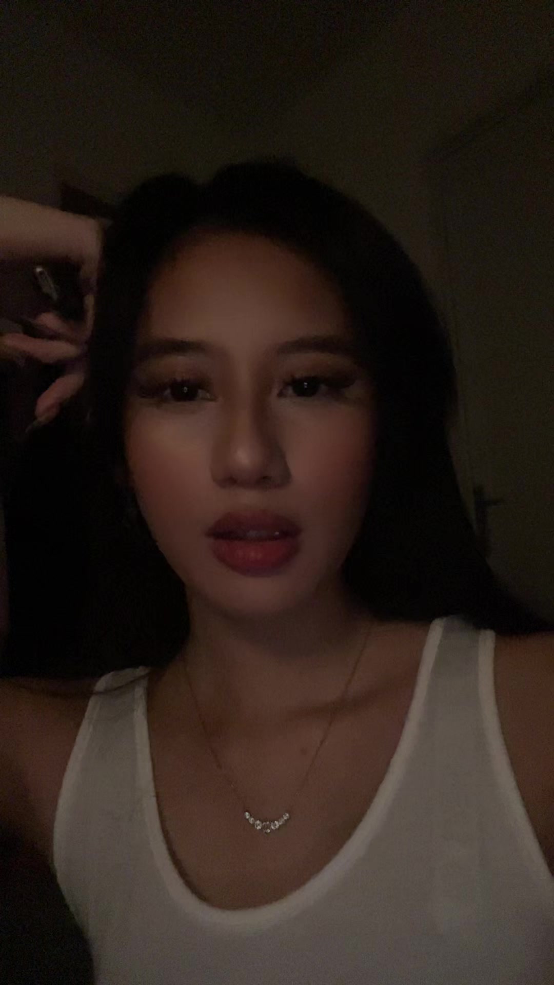 @anya