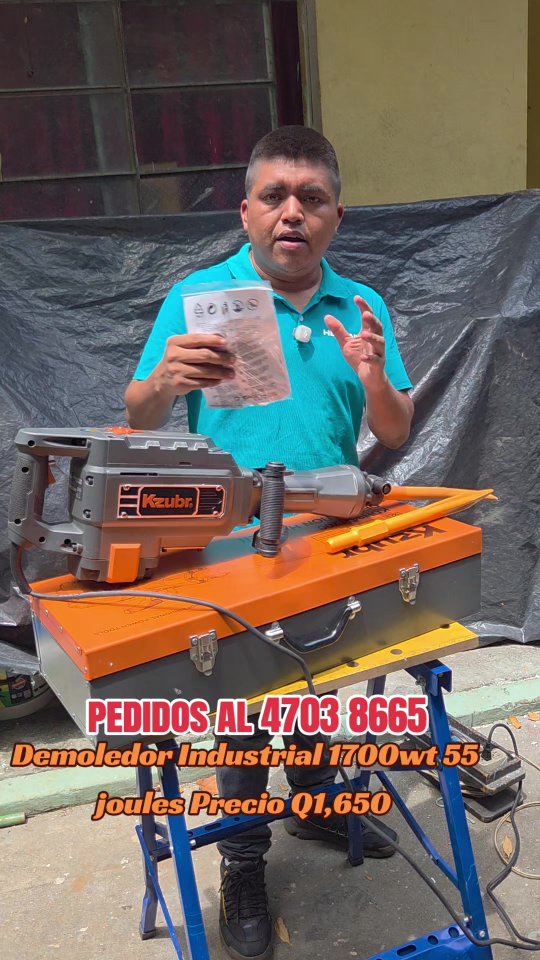 @FERRETER&Iacute;A BATEN