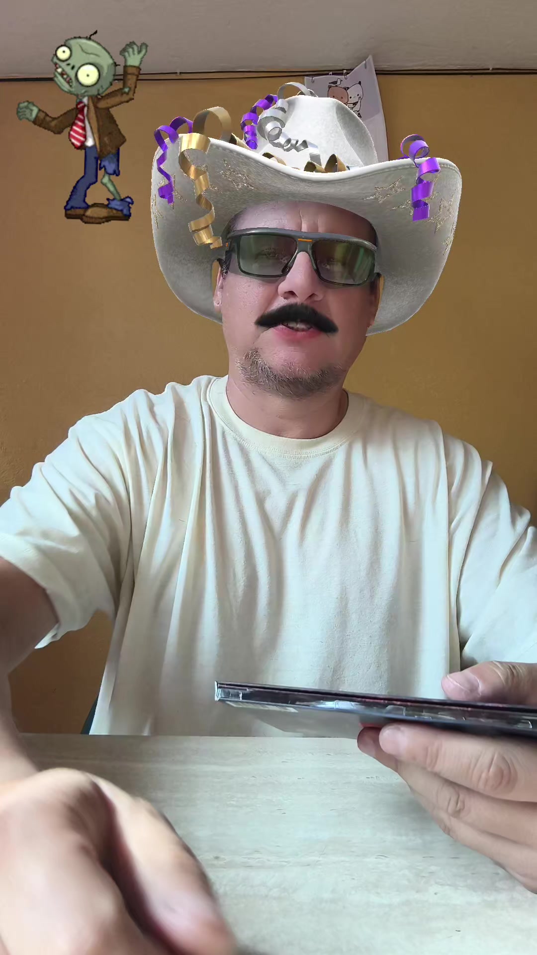 @Carlos Tapia