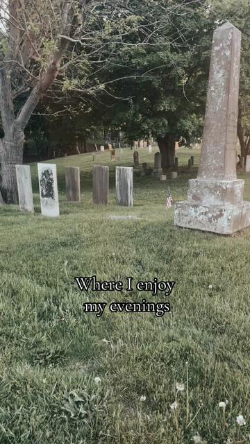 @IG:DarkLadyAria🗝️ ♀ ♇ ☿