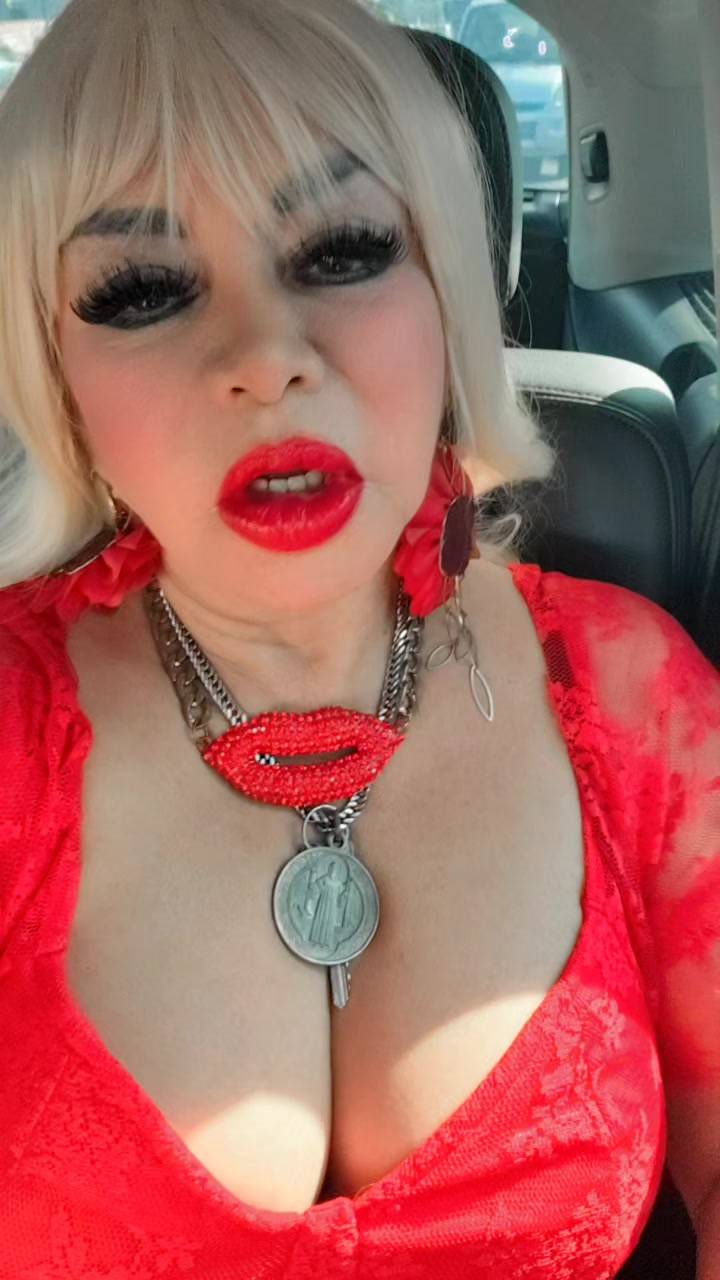 @Susy Diaz