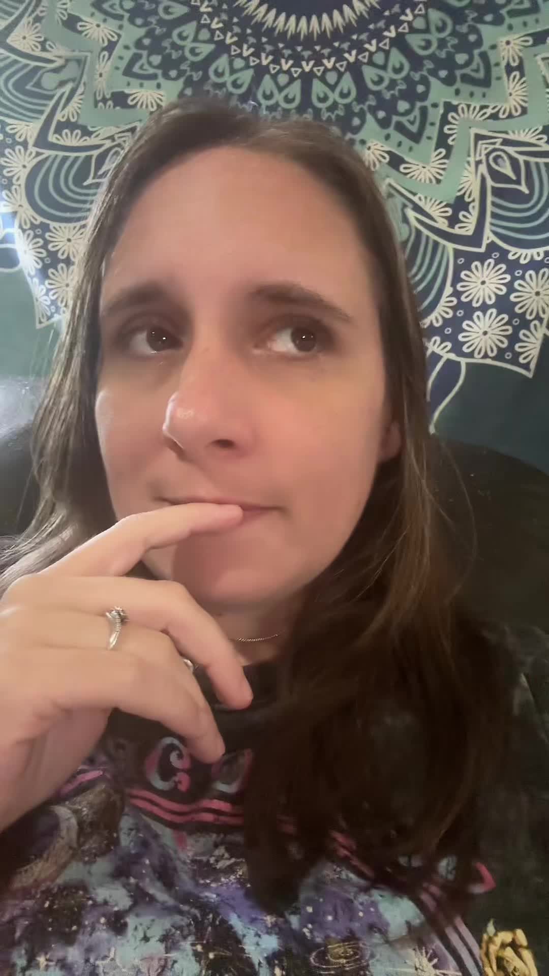 @WitchyPhoenix22