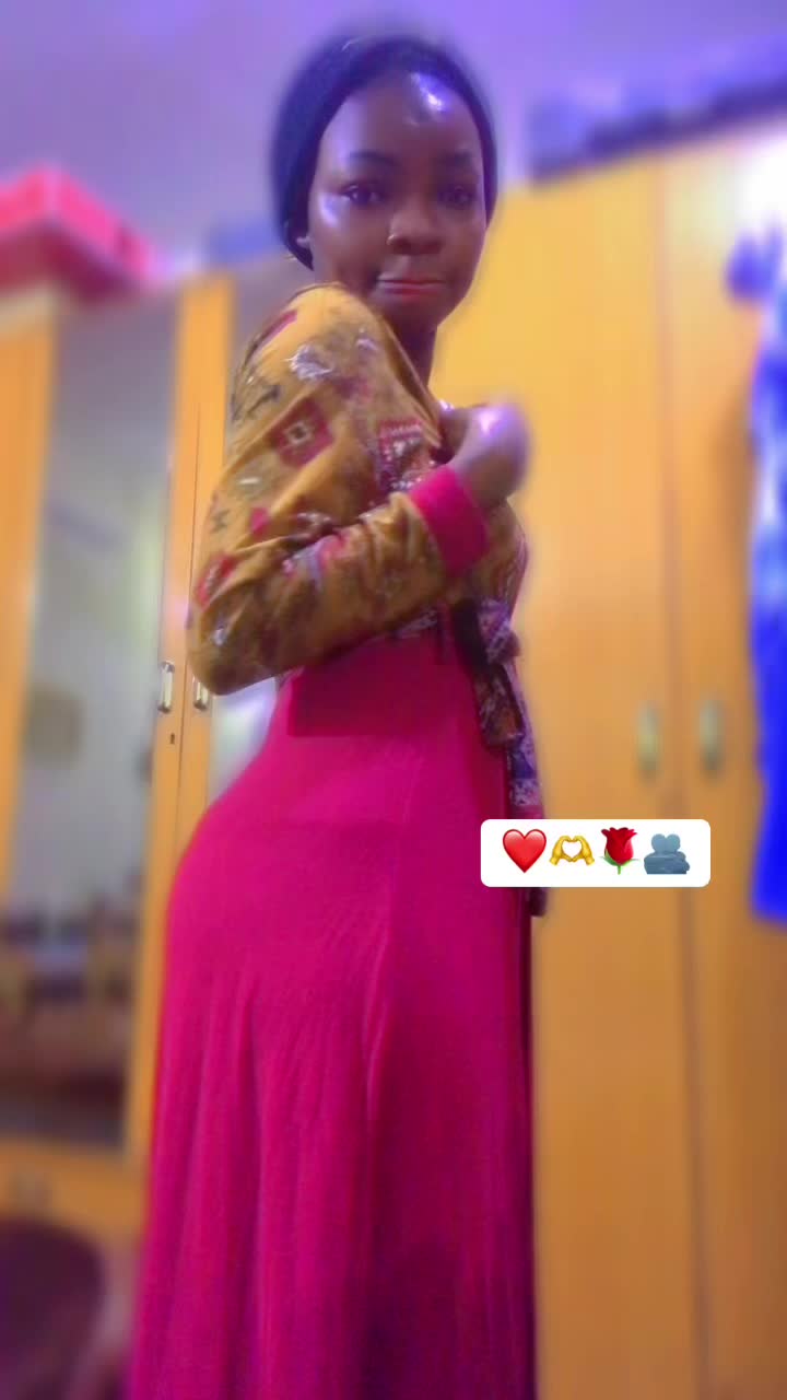 @Main ✨wife ❤️of 💐nobody 💫