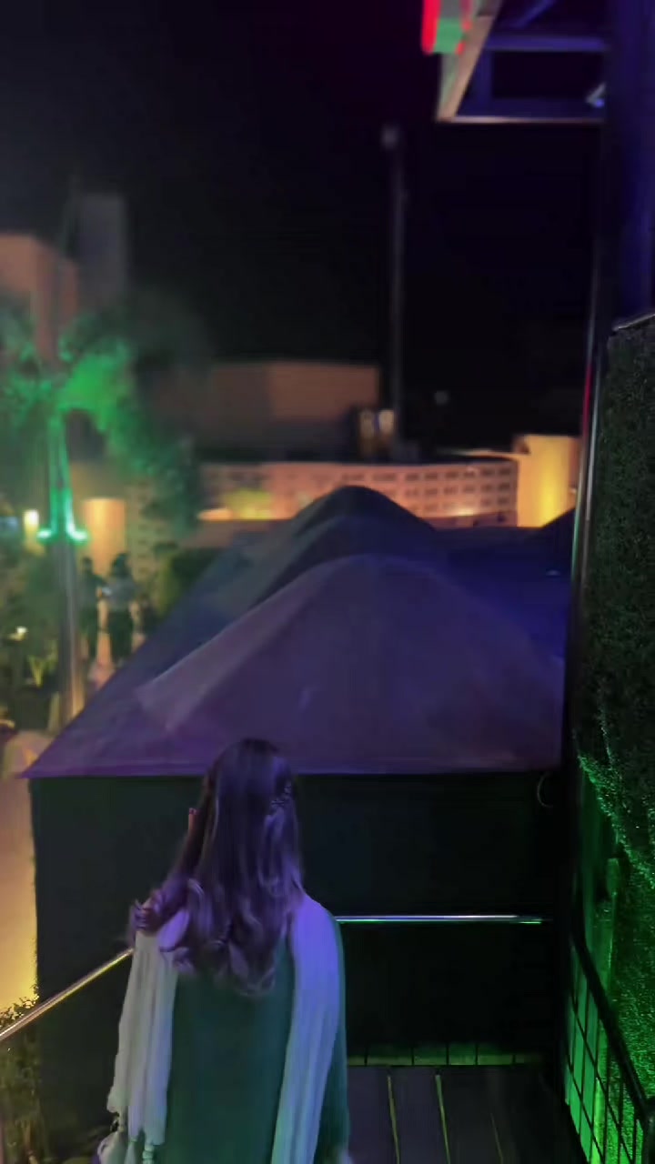 @𝒁𝒂𝒓𝒂 𝑵𝒐𝒐𝒓 🖤