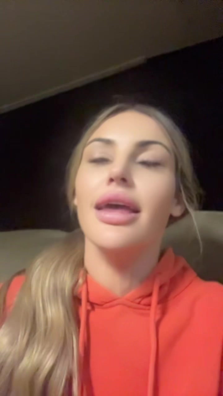 @danielleleiaa