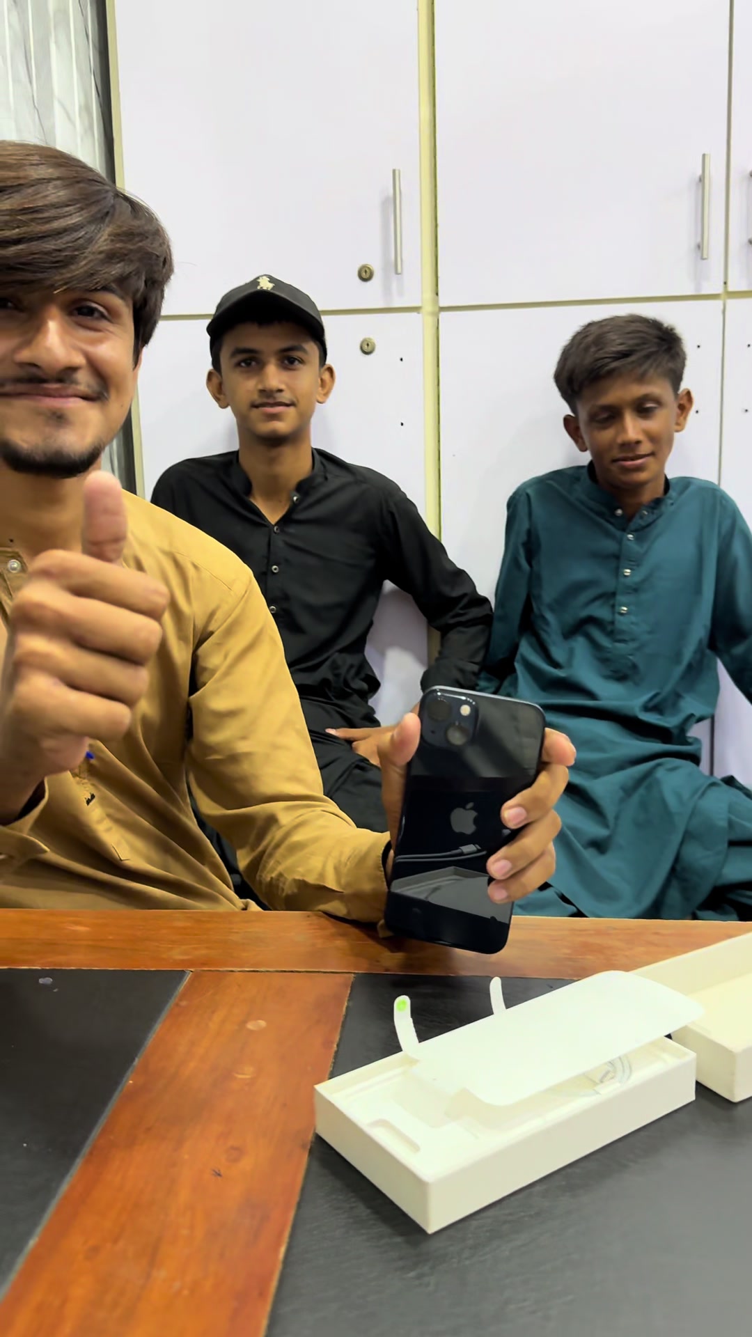 @TAJ MOBILE 👑