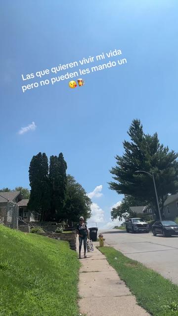 @karlahernandez2078