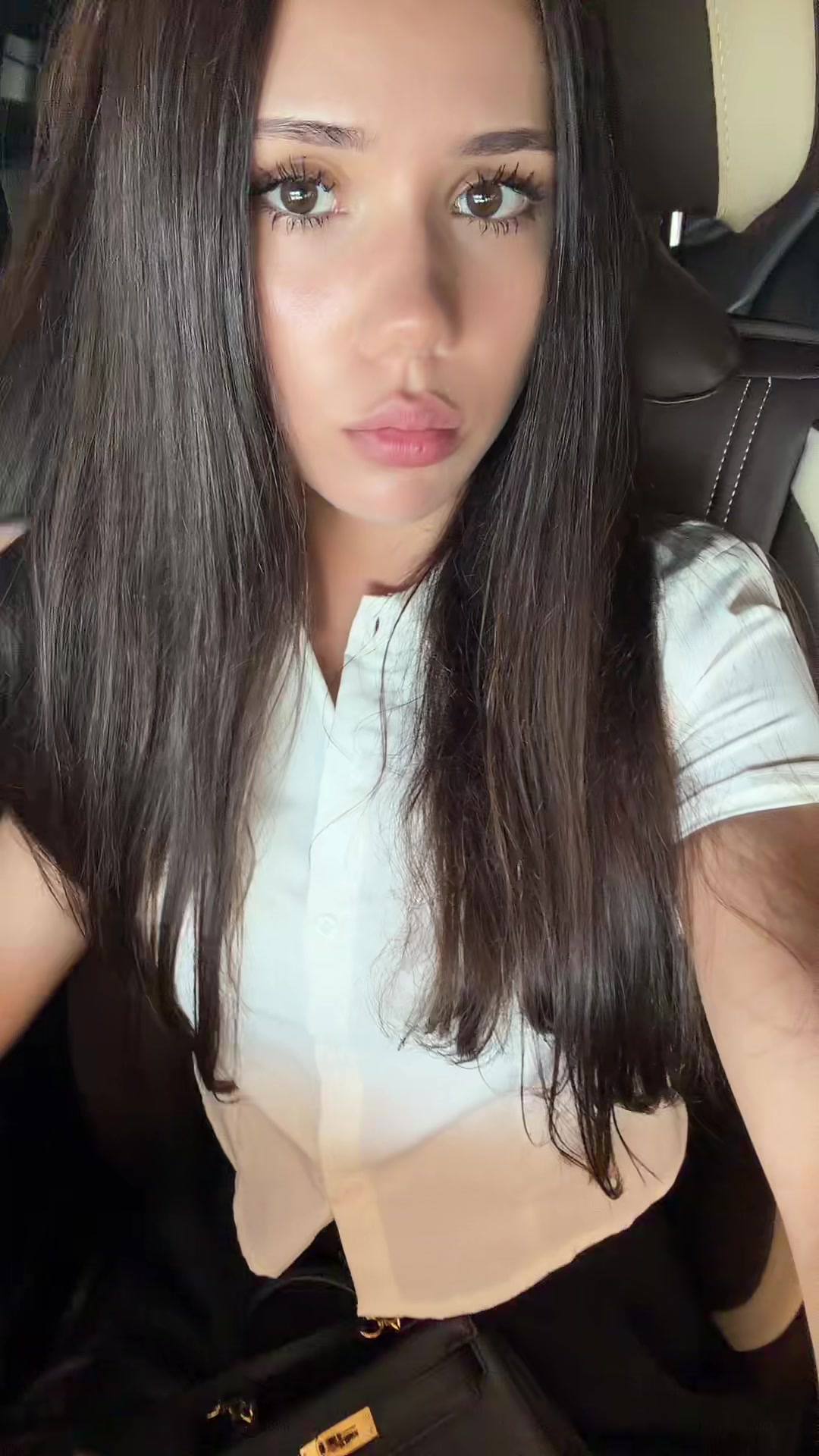 @dominichka