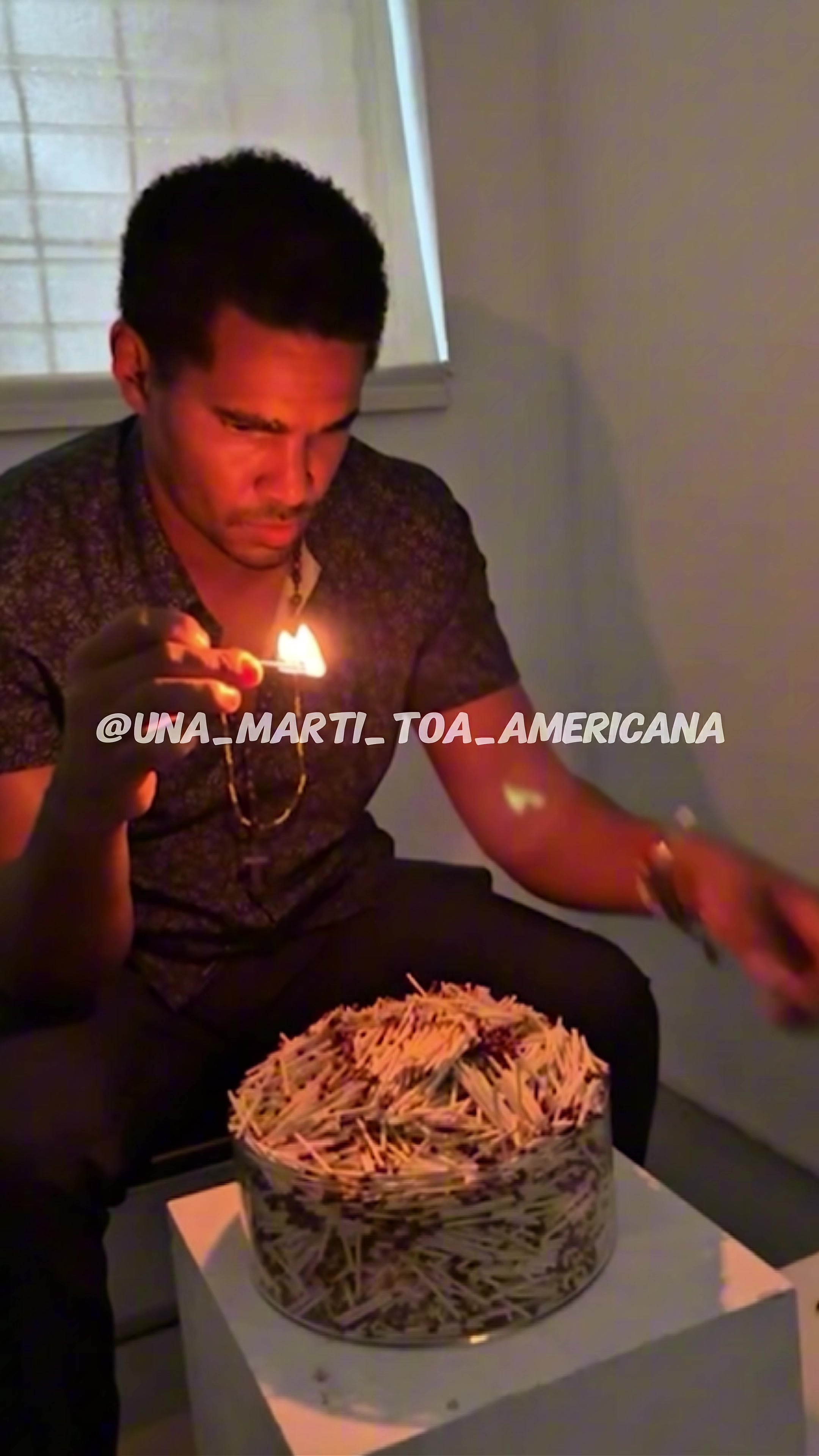 @una_marti_toa_americana