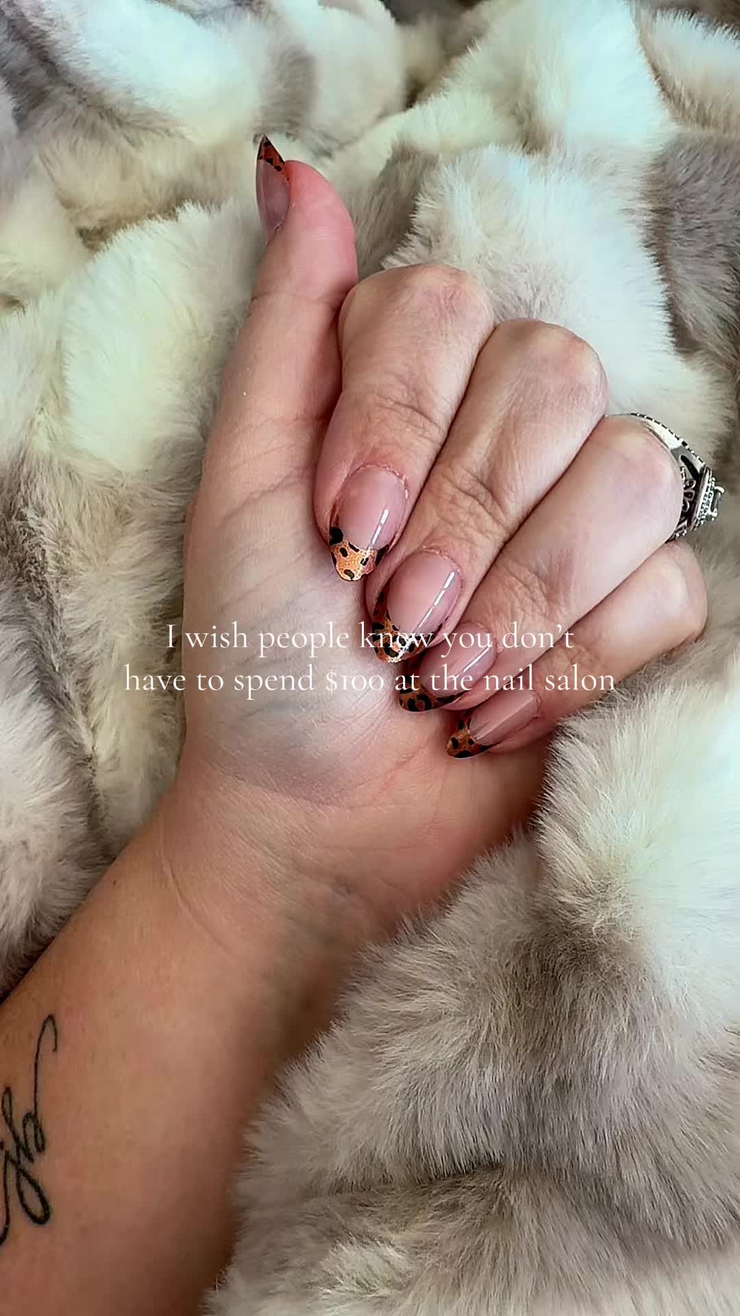 @Carlyn🩷🤟🏻 TTS Mom Fashion