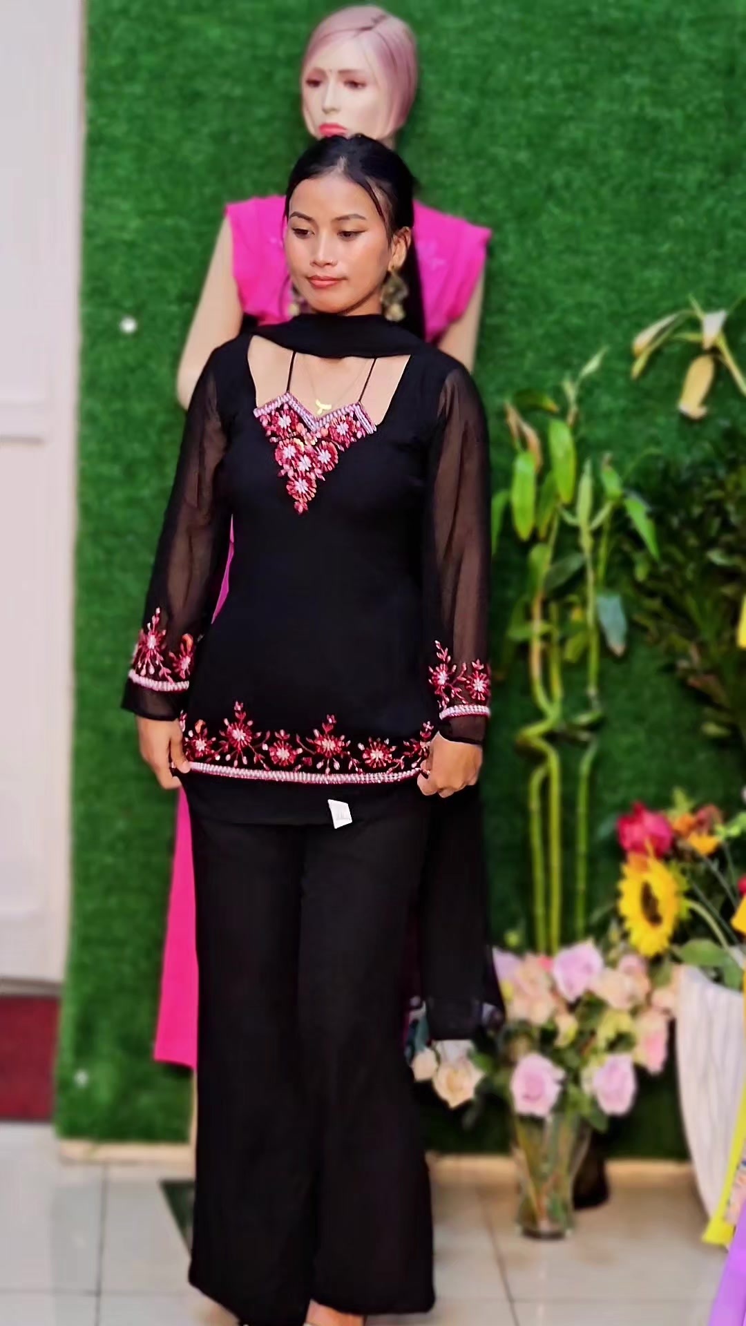 @Rekha Fashion