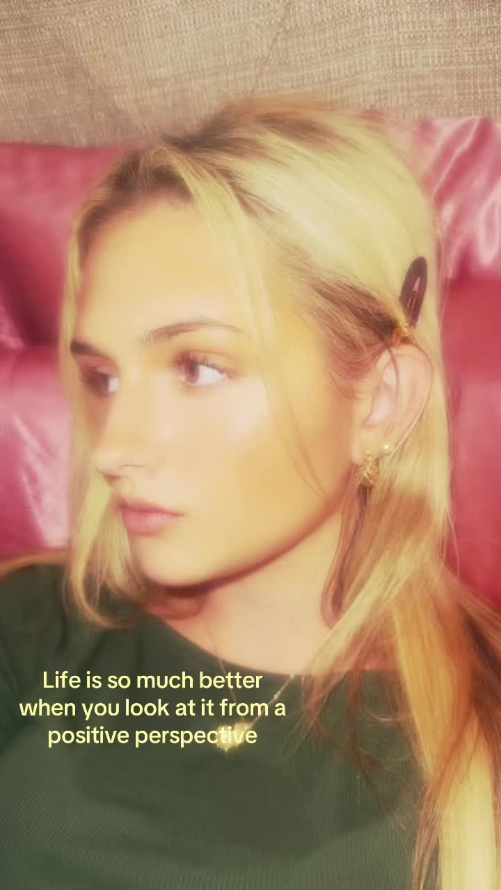 @Chloe🪽🦢