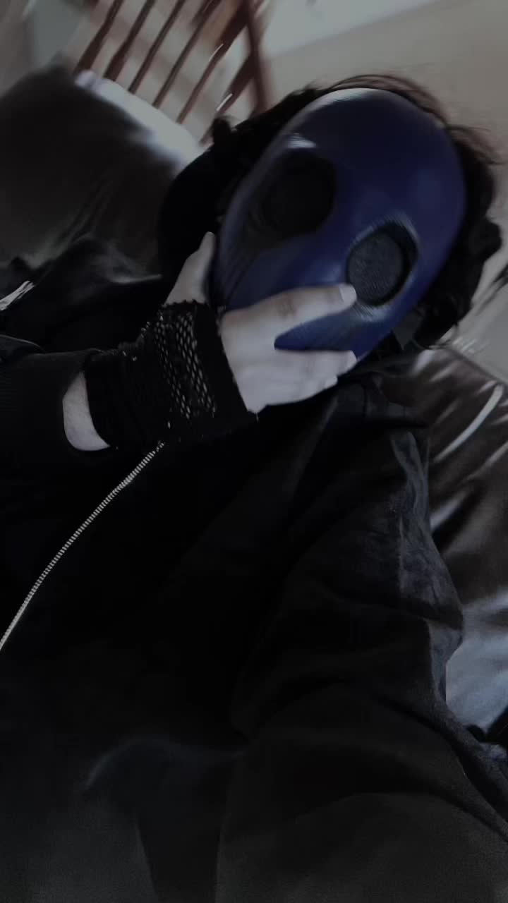@🖤Gloomy💜