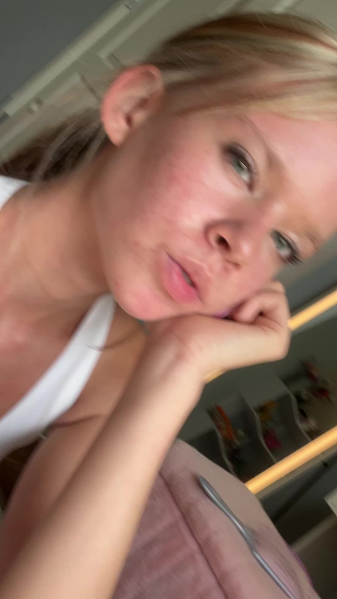 @neoncat_officalboi