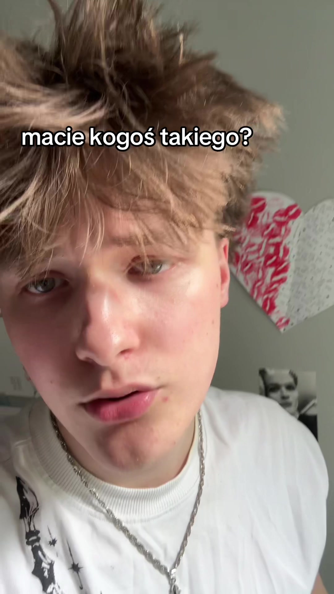 @redrosetroy
