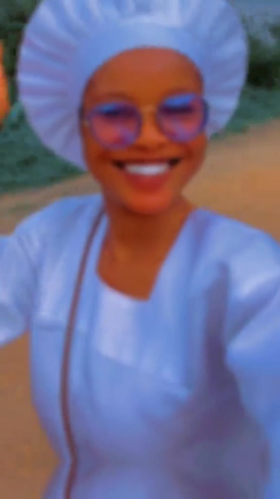 @ayowamide🧜&zwj;♀️🌊🐍