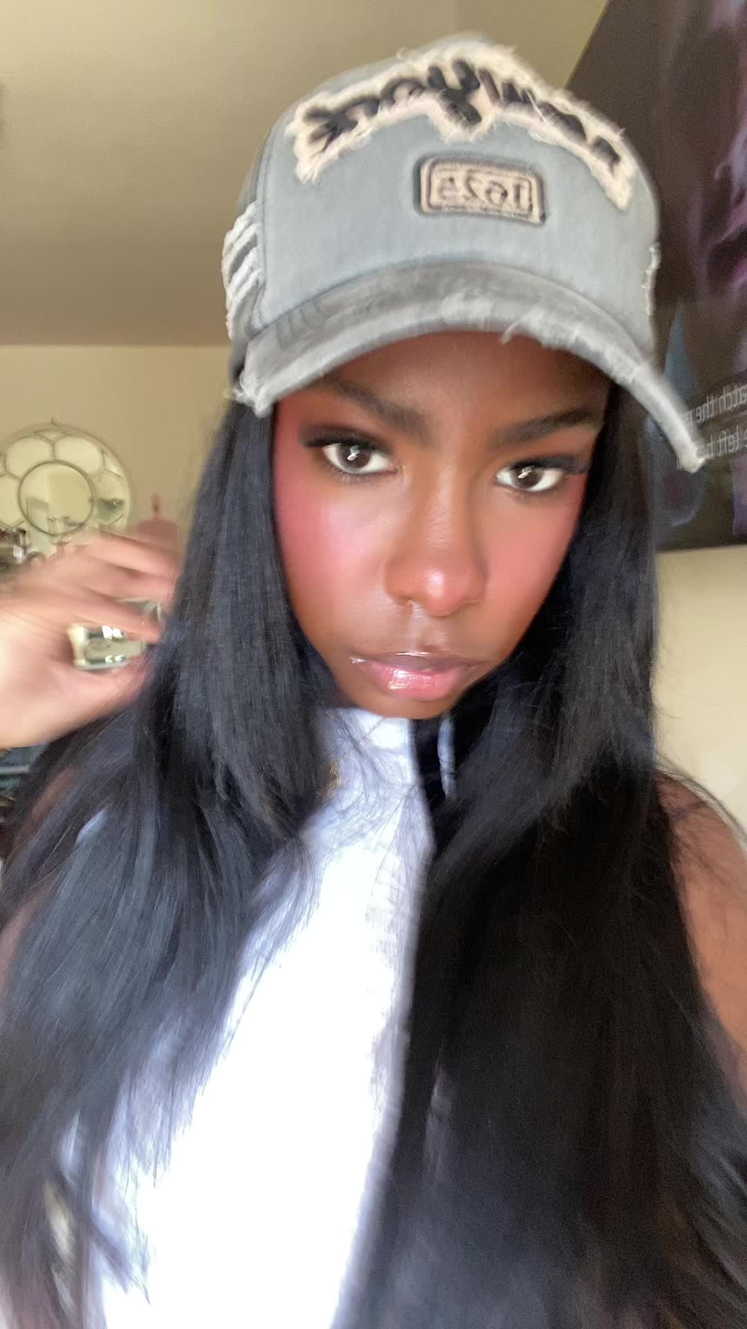 @mysteriousbaddie1107