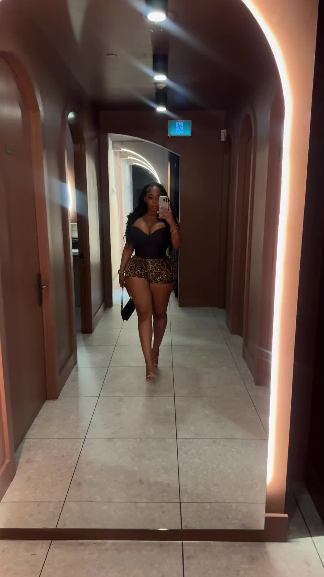 @Zari Walker